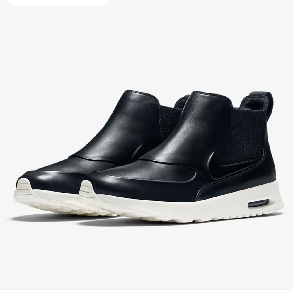Nike Air Max Thea Mid Leather Ankle Boots Sneakers Black White Womens Size 8 New